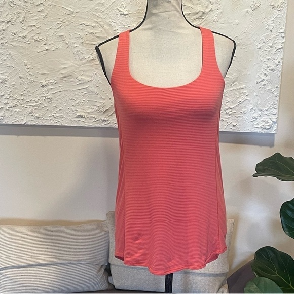 Lululemon Women's Wild Tank Top Strappy Coral Stripes size 6 Yoga Workout - Picture 2 of 9